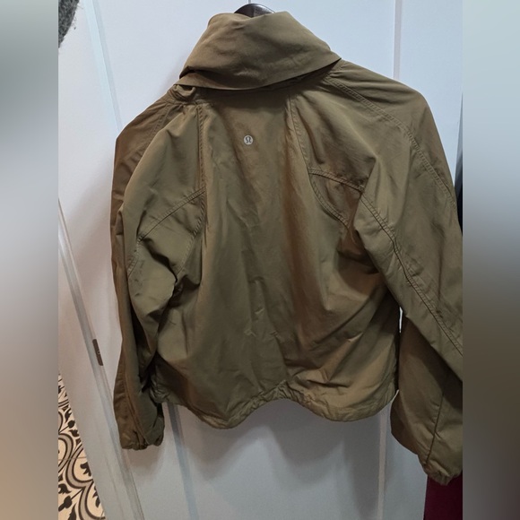 Lululemon Jacket - Picture 2 of 3